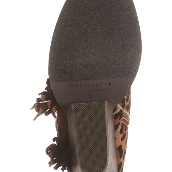 Leopard fringe concho booties with wedge heel - Picture 6 of 7